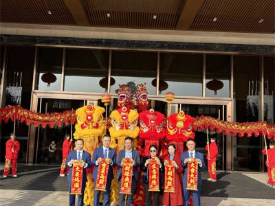 青岛开业舞狮团-盛大节日-公益活动