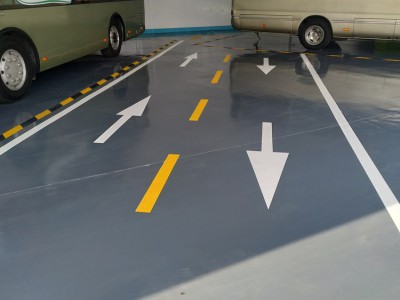 重庆道路划线漆-冠牌油漆质量稳定图2