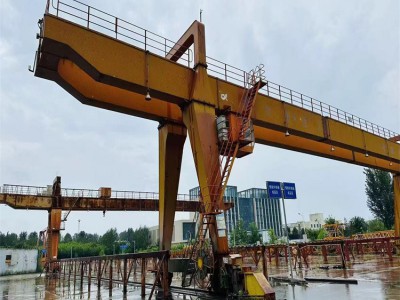 秦皇岛QD双梁天车上门回收秦皇岛专业回收双梁32吨龙门吊图3